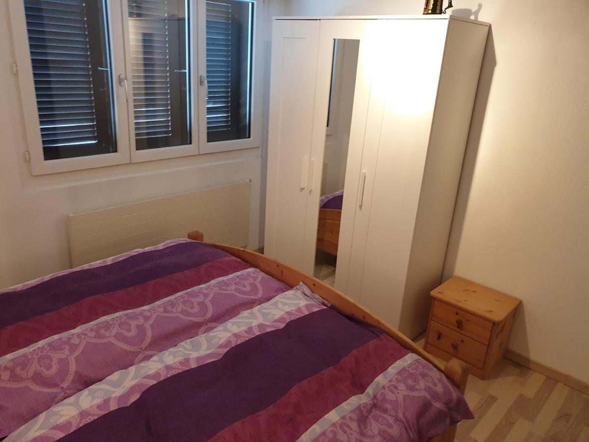 Curtinfess Franklin Apartment บิวิโอ ภายนอก รูปภาพ